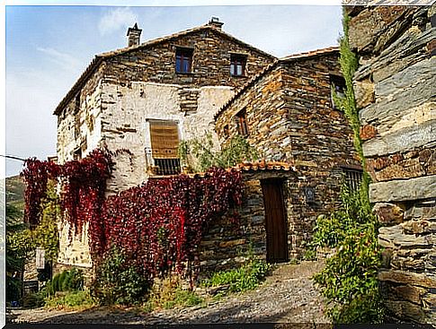 Patones, one of the most charming towns in Spain 