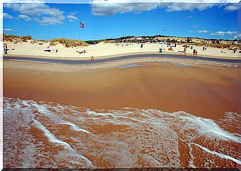 Beach in Costa de Caparica