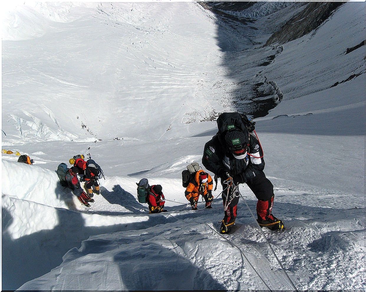 Mountaineers on Everest