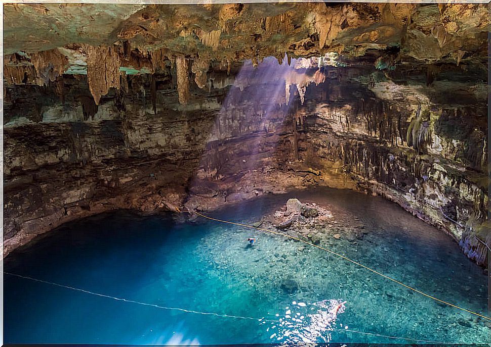 Cenote Samula, one of the most beautiful caves in Mexico