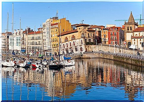 Old port of Gijón