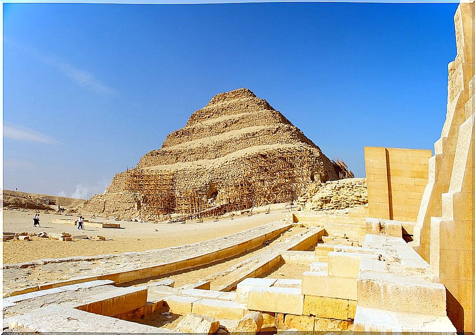 Guide to visit the stepped pyramid of Djoser