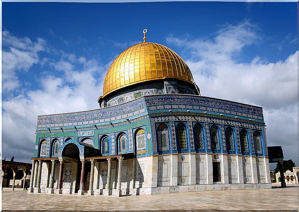 History of the Dome of the Rock, a sacred temple on sacred land