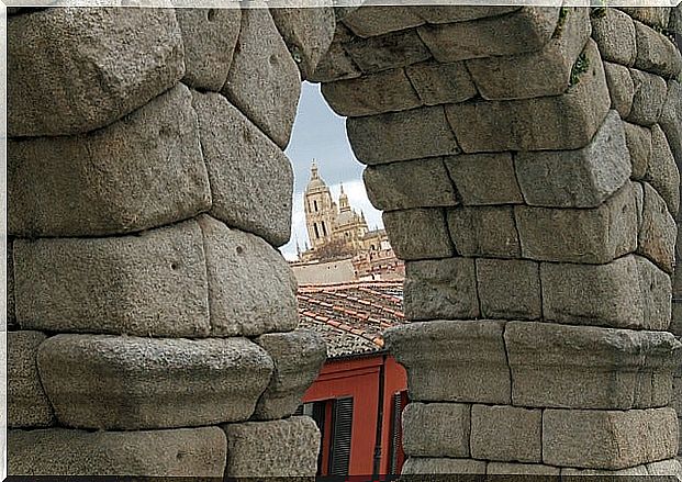 Arch of the Roman aqueduct of Segovia