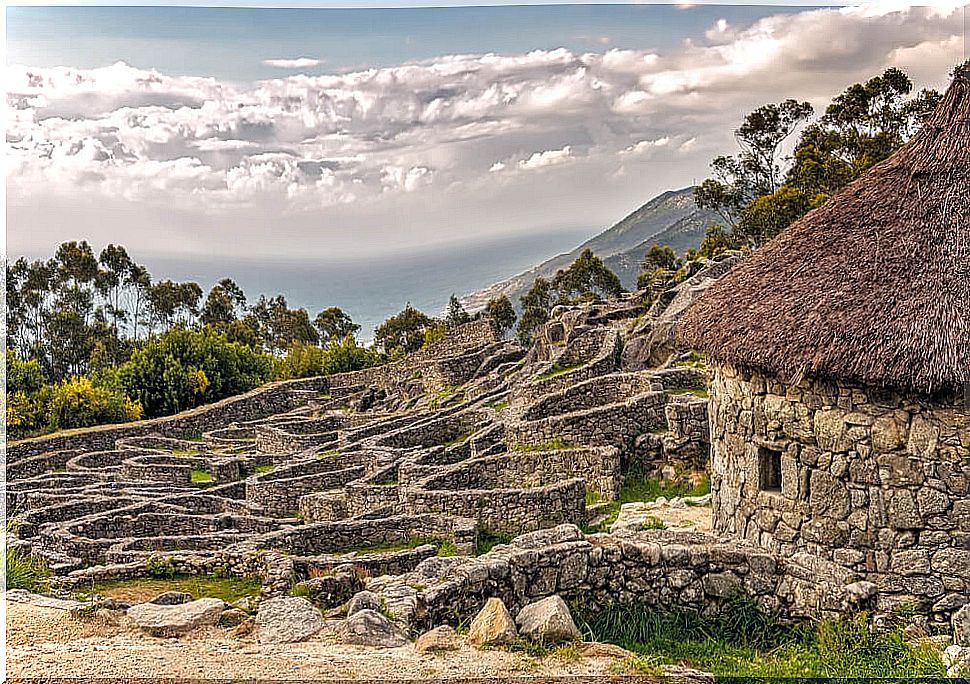 Mount Santa Tecla, one of the treasures of Galicia