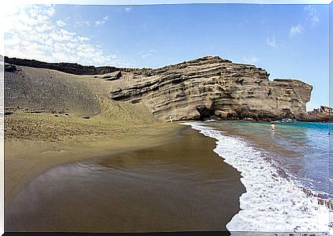 Papakolea, the green beach