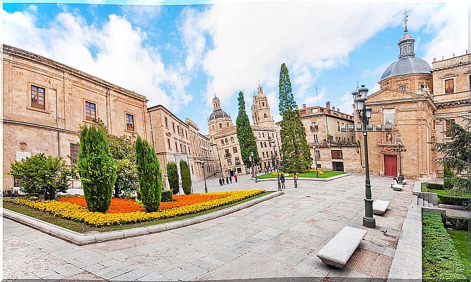 Legends and curiosities of Salamanca, the city of students