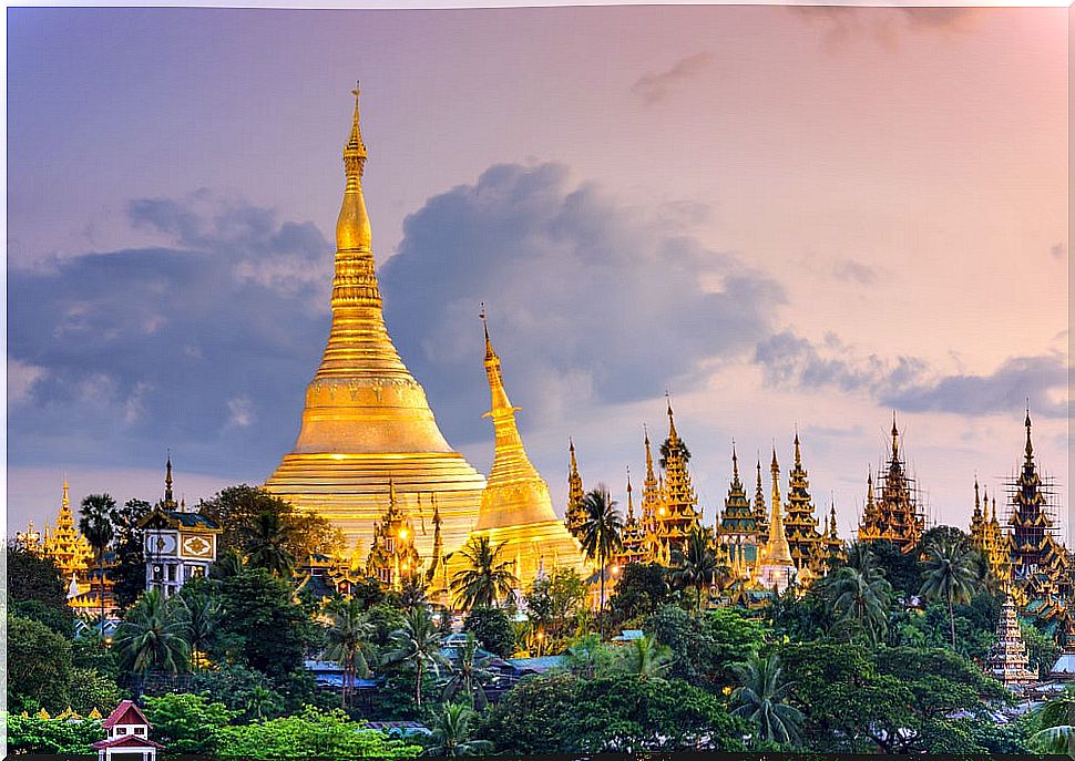 Yangon temples at sunset