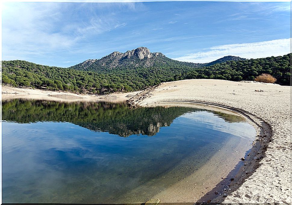 Virgen de la Nueva beach in Madrid