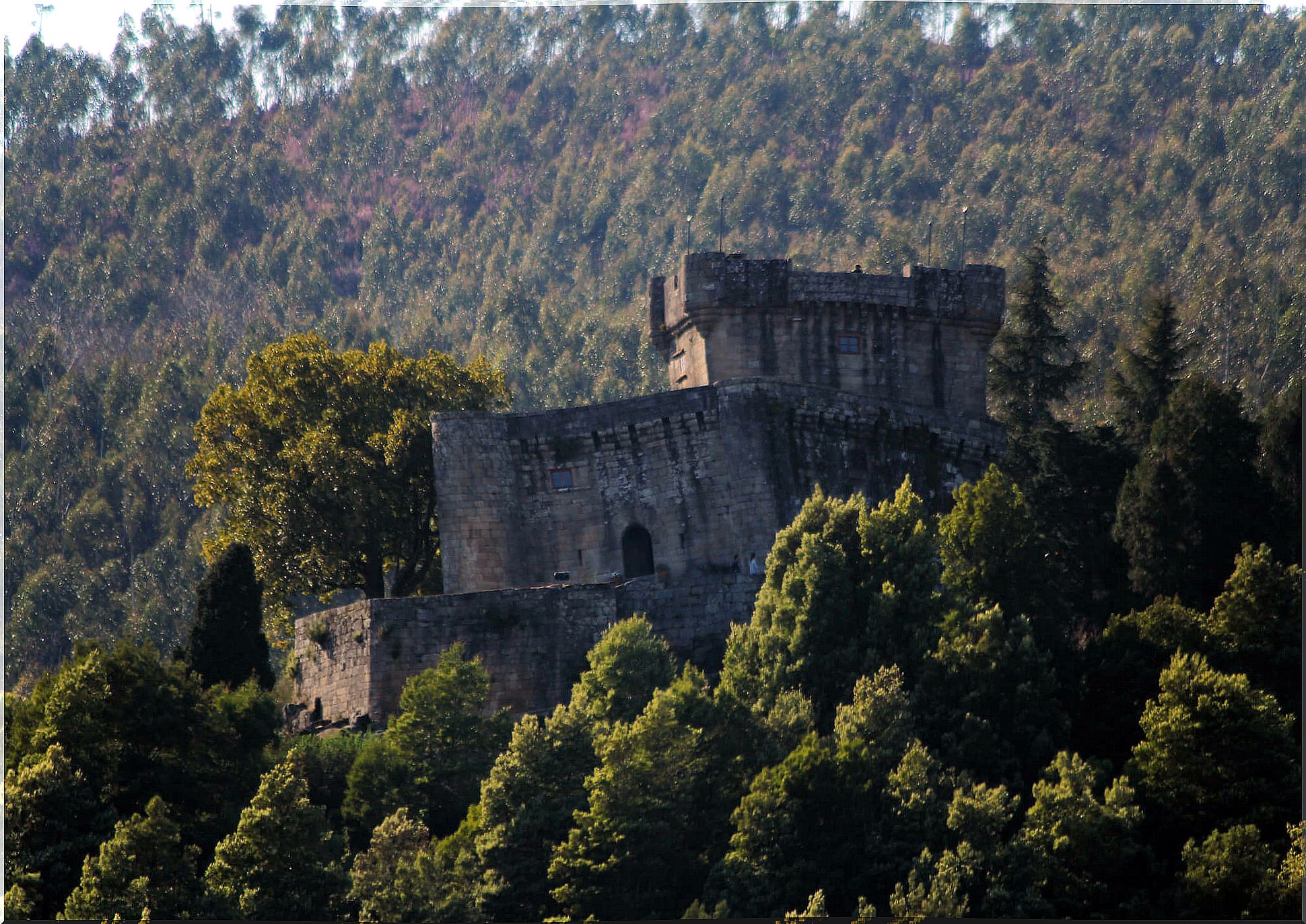 Sobroso Castle has been a fortress in Galicia for years.