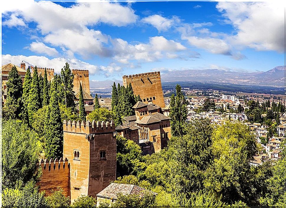 Visit the Alhambra in spring