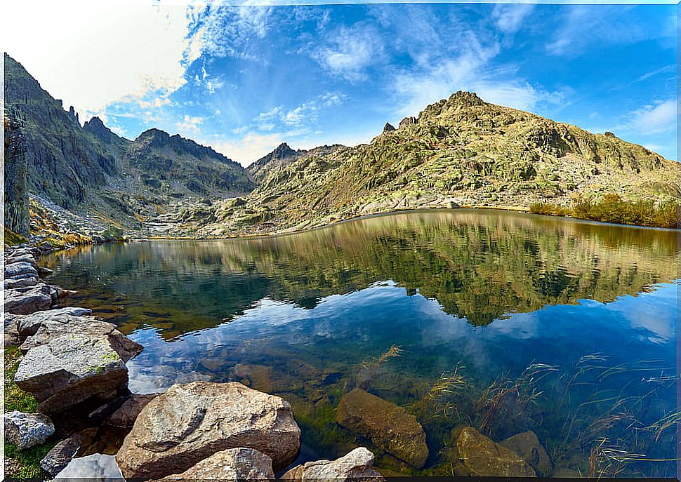 Laguna de Gredos, place of study of the climate in Spain