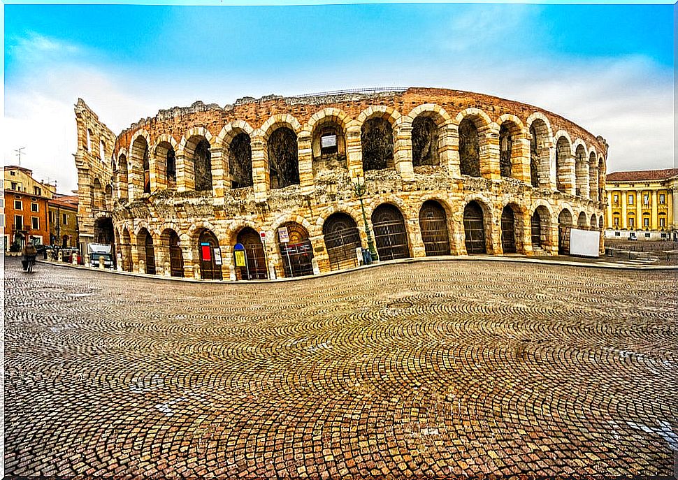 Roman amphitheaters: Verona Arena