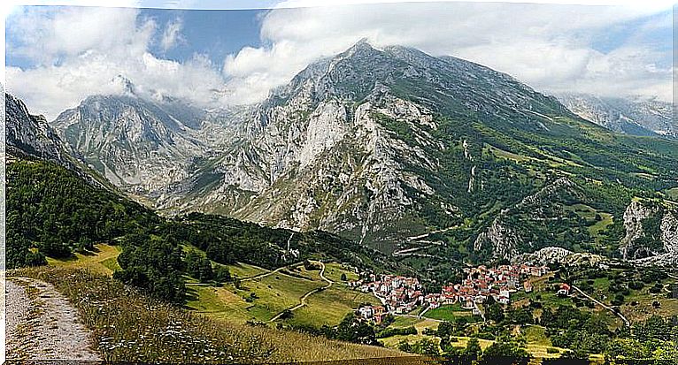 Towns of the Picos de Europa: Sotres