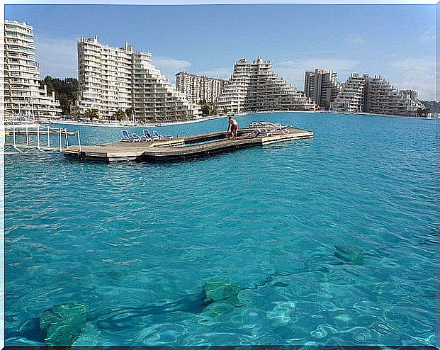 Pool of San Alfonso del Mar