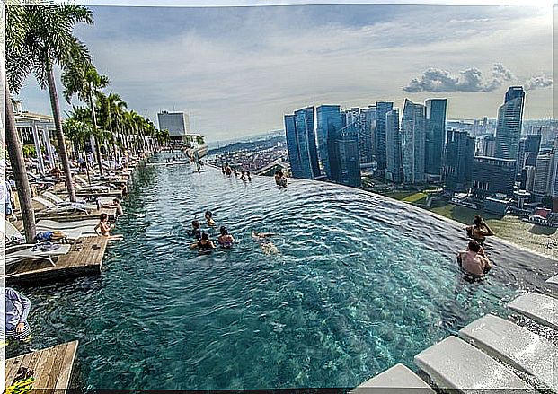 Infinity pool at Marina Bay Sand