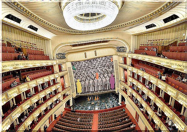 Main hall of the Vienna State Opera