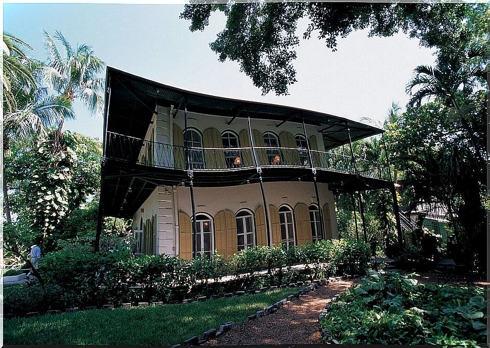 Visit the home of the writer Ernest Hemingway