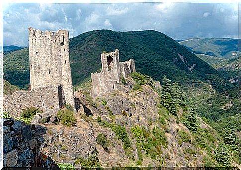 Castles of Lastours on the Cathar Route