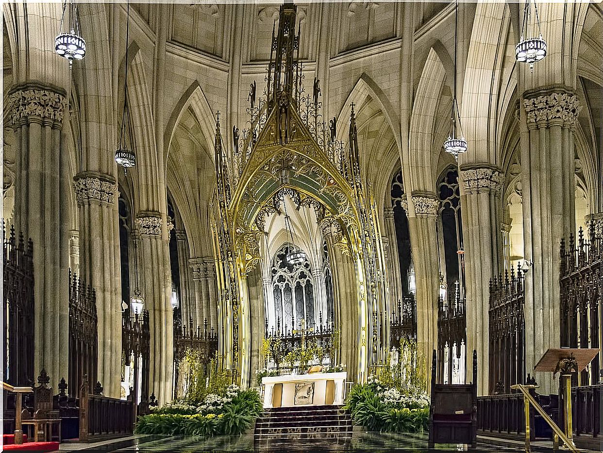 Altar in St. Patrick's Cathedral in New York