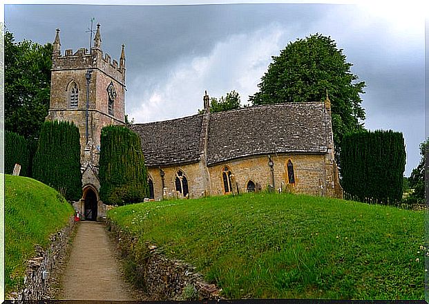 Upper Slaughter, one of the prettiest towns in the Cotswolds